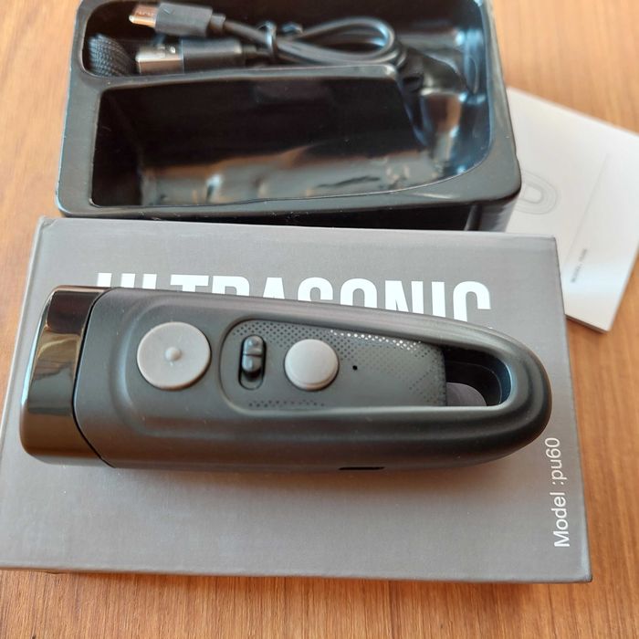 Ultrasonic PU-60 PRO Відлякувач собак з ліхтариком, новий отпугиватель