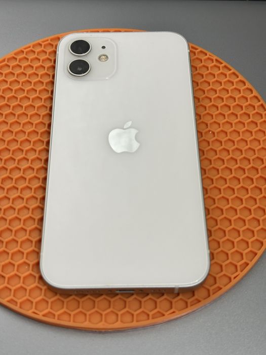 iPhone 12 128Gb white