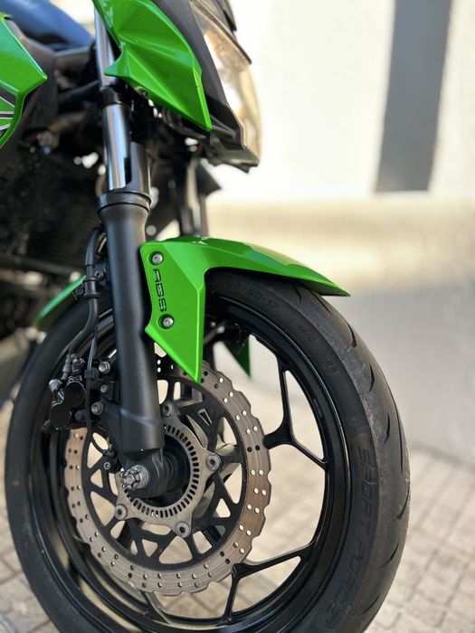 Kawasaki Z250 SL ABS