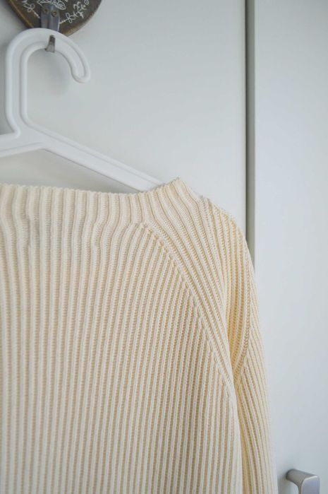 Bruuns Bazaar – kremowa sukienka swetrowa / długi sweter, 100% bawełna