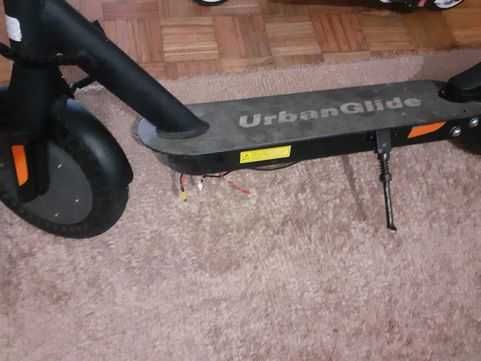 Vendo esta trotinete ja nao tem bataria