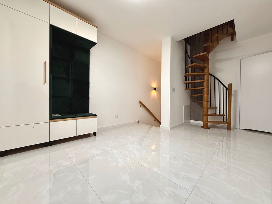 Wólki | 120 metrów przestronne mieszkanie + 2 miejsca postojowe | pet friendly | ENG