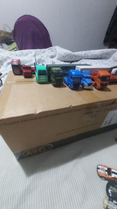 Miniaturas de camiões