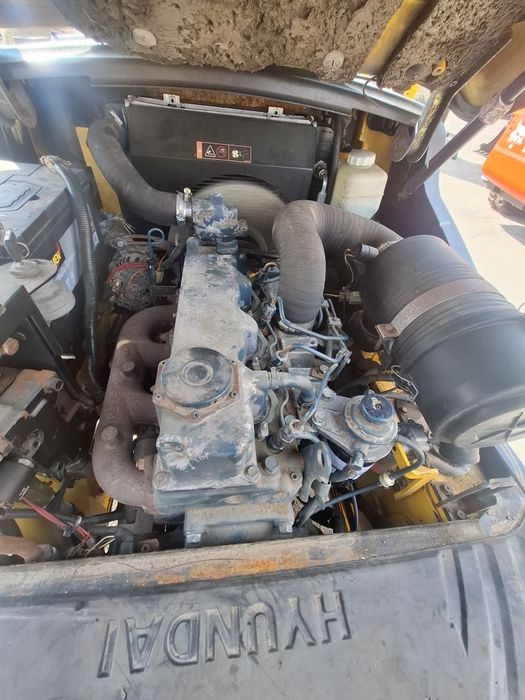 Empilhador Hyundai 3.3 diesel