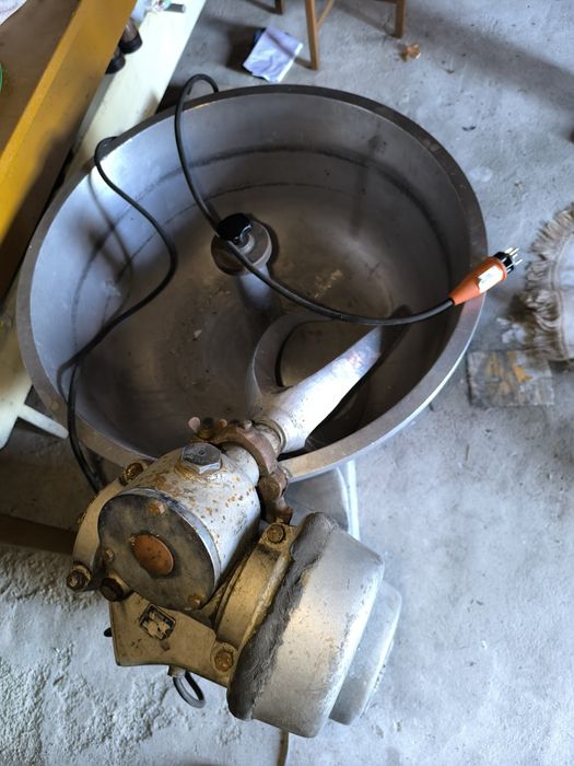 Amassadeira industrial trifásica