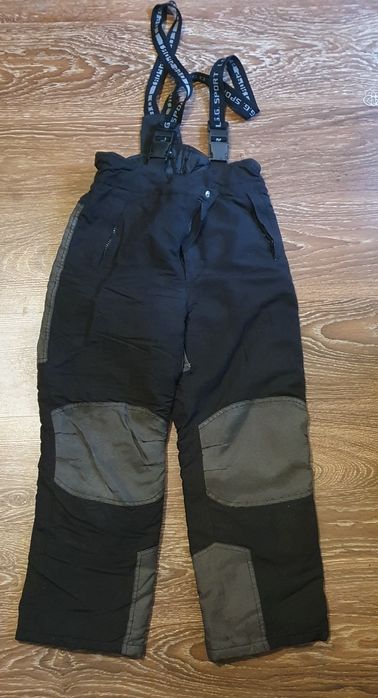Детский полукомбинезон, детские лыжные штаны на мальчика / 146 р.