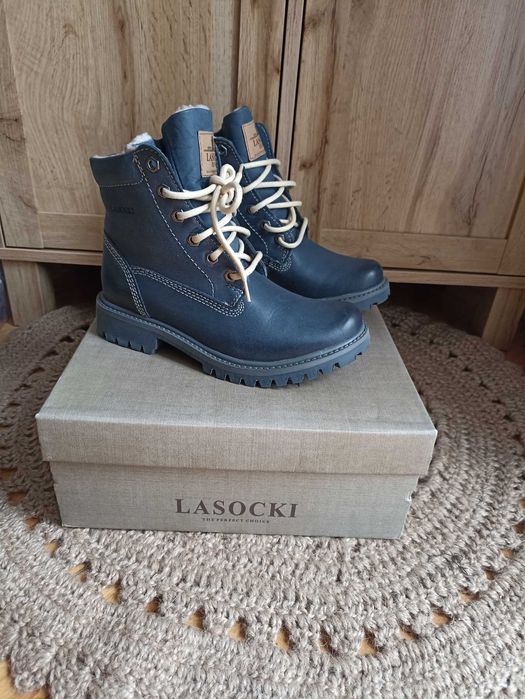 Trzewiki ocieplane rozm. 35