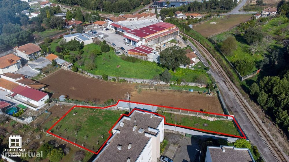 Terreno com 1.411 m2 em Paços de Brandão - Exclusivo — Paços de Brandão, Aveiro
