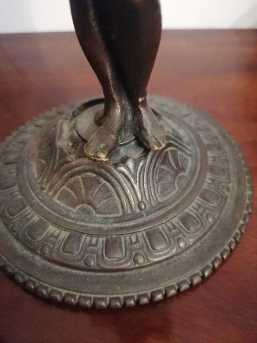 Rara Base de Candeeiro Antiga Revival Egípcio em Bronze