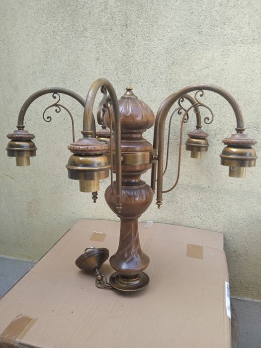 Candeeiro lustre em latão e madeira vintage