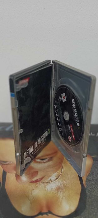 Metal Gear Solid 3: Snake Eater – Edition Metal (PlayStation 2 – PAL)