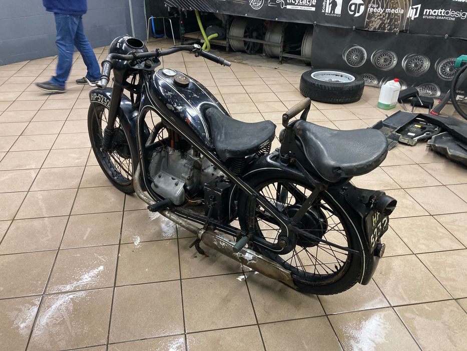 Przedwojenny motocykl BMW R2 seria 5