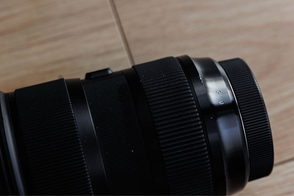 Sigma ART 24-35 F2 mocowanie Canon EF