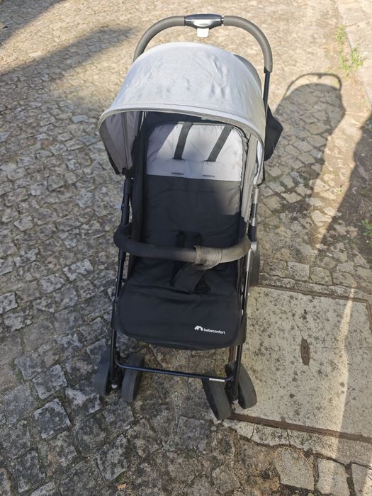 Carrinho de bebê  bebê Confort