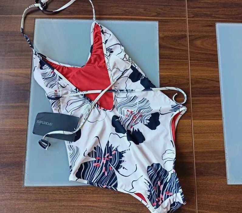 Max Mara jednoczęściowy strój kąpielowy w kwiaty 36 NOWY