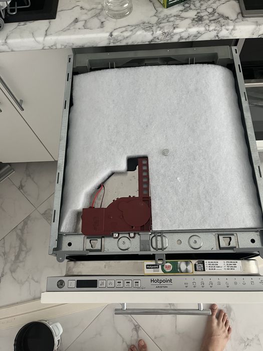 Посудомийка Hotpoint