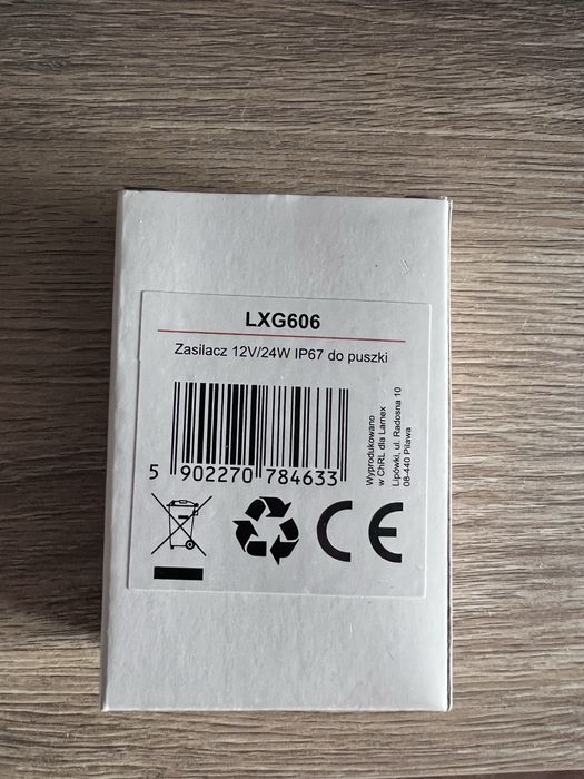 Zasilacz 12V/24W do puszki