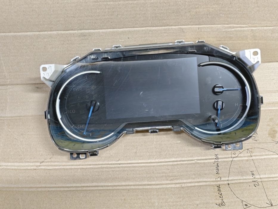 Приблизна панель приборка спідометр Toyota RAV-4 гібрид 2021р. 838004A660 Європа.