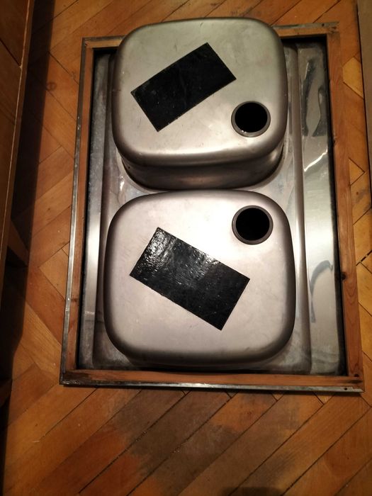 Zlewozmywak z stali nierdzewnej