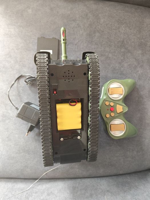 Czołg Zdalnie Sterowany WAR  LED