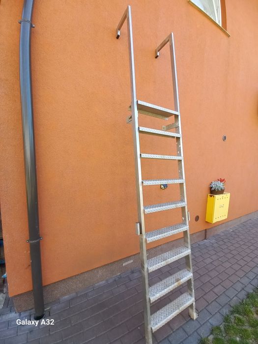 Drabina podest wyłaz stal nierdzewna