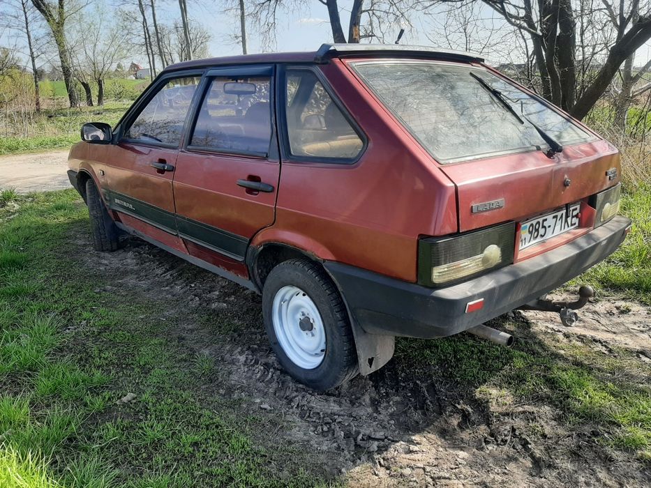 Продам Ваз 2109 газ/бензин .