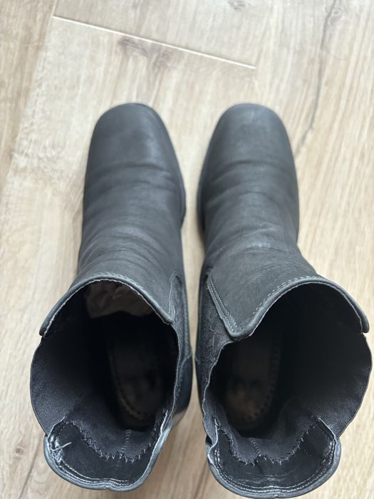 Botki buty skórzane damskie na obcasie Ara 38