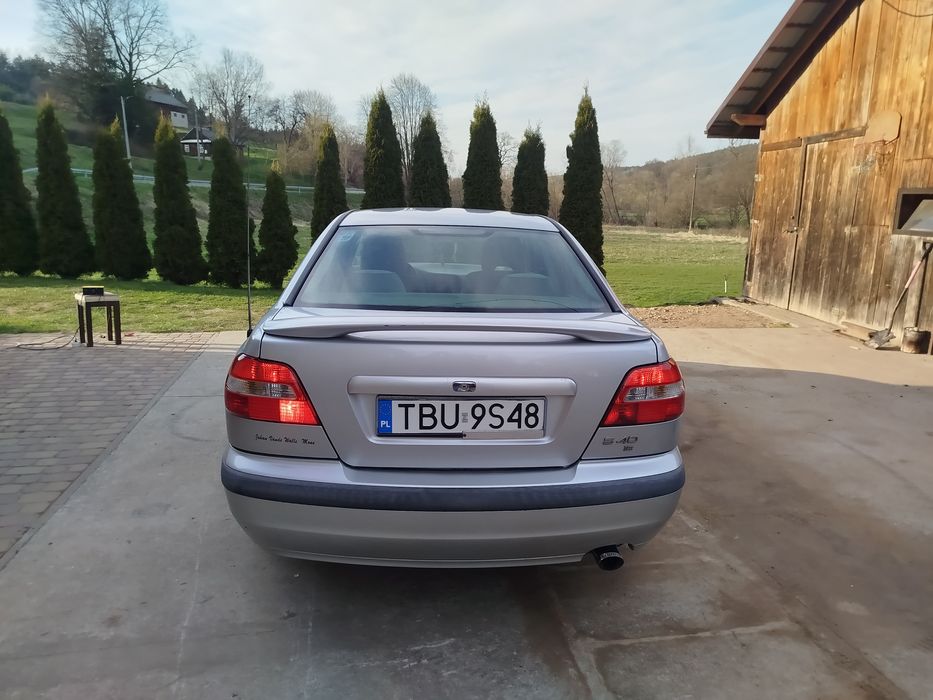 Sprzedam Volvo S40 1.6 2003r