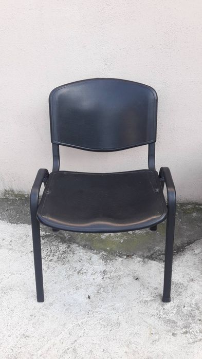 Продам стулья для дома , офиса.