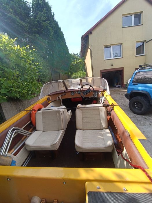 Łódka  motorówka 4mx1.6m 60km