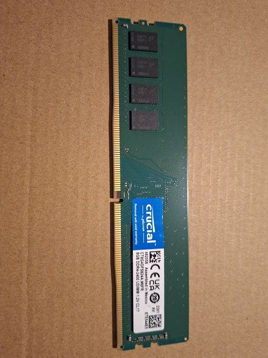 Memoria Crucial 8gb
Memória Crucial 8GB DDR4 2400MHz




Crucial CT8G4