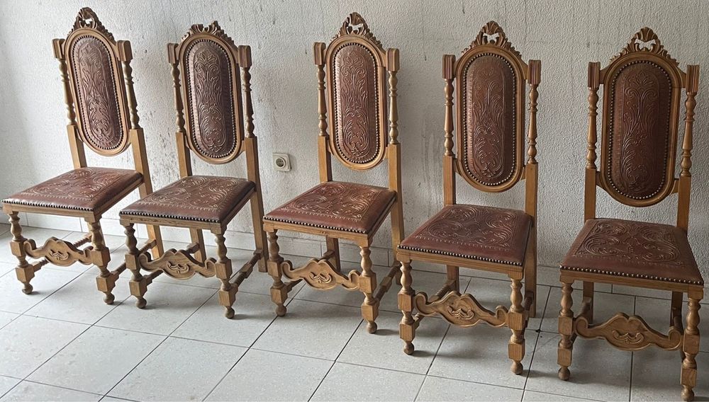 Mesa e 8 cadeiras, sala de jantar Vintage