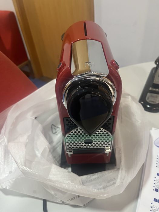 Maquina de cafe Nespresso citiz NOVA