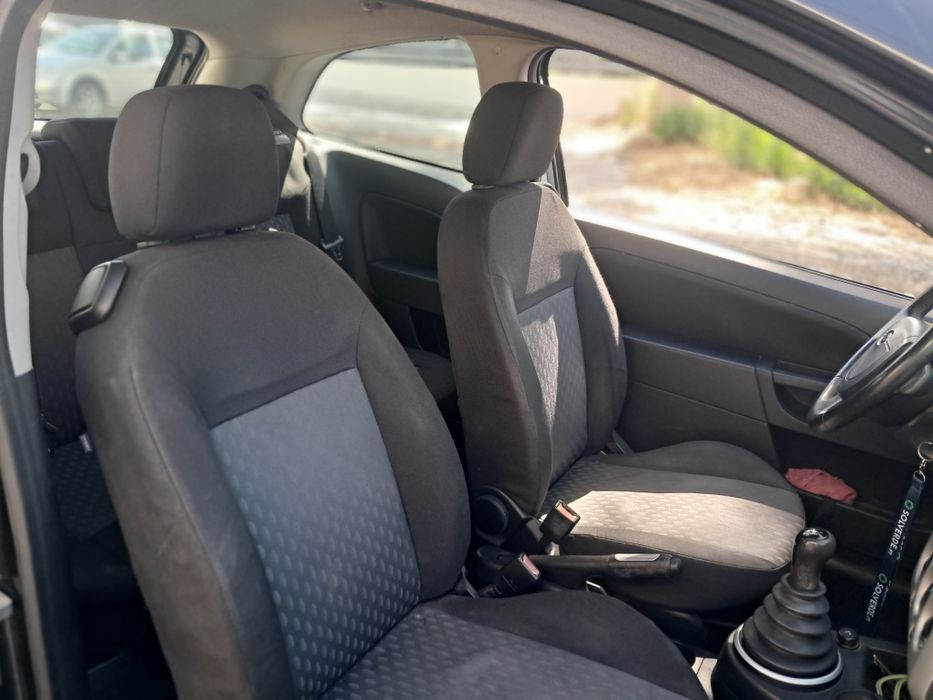 Ford Fiesta — fotografia 8