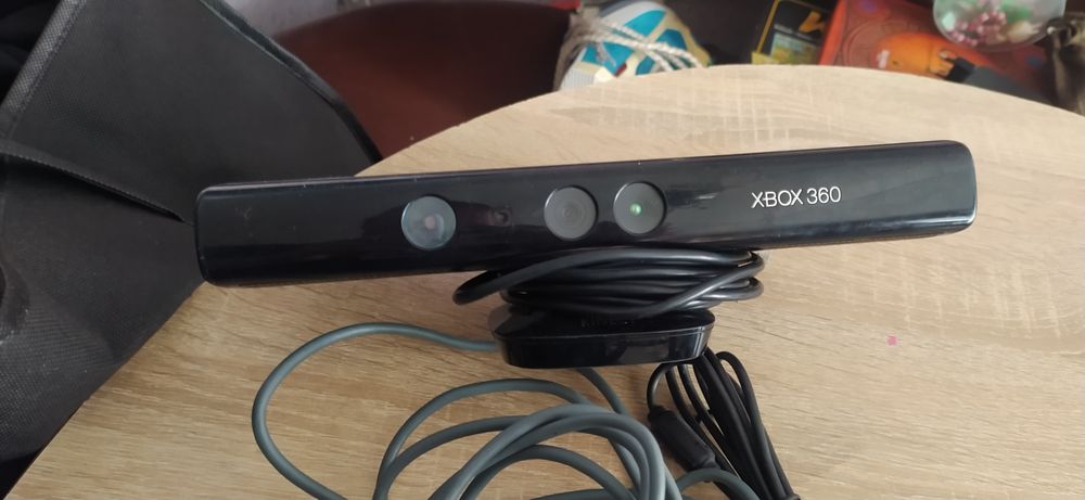 Продам комплект до Xbox 360