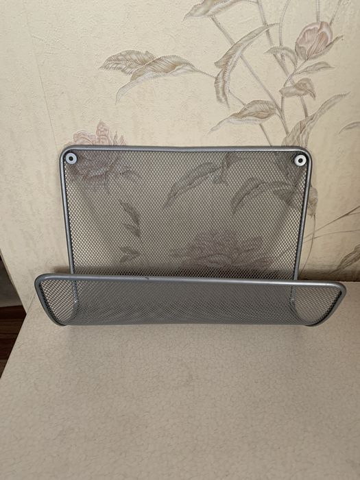 Полочки для ванной комнаты или кухни