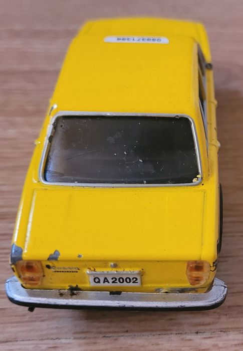 Sprzedam lub zamienię model samochodu metalowy Volvo!