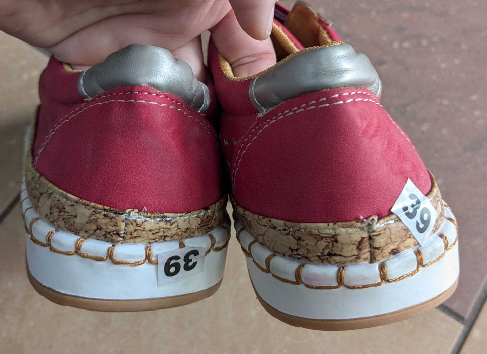 Wygodne buty ortopedyczne tenisówki espadryle czerwone rozm. 39