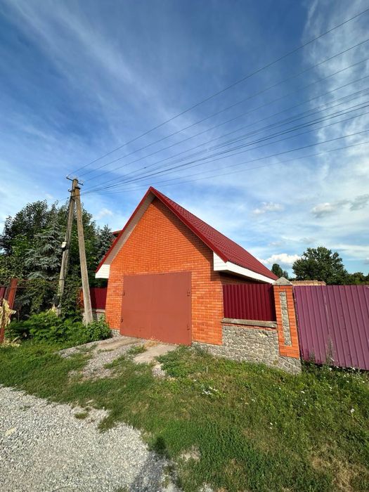 Продам будинок на етапі будівництва в с .Фурси