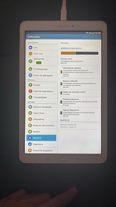 Samsung Galaxy Tab 3 — 8” — 16 GB