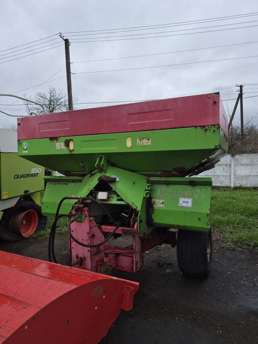 Розкидач мінеральних добрив