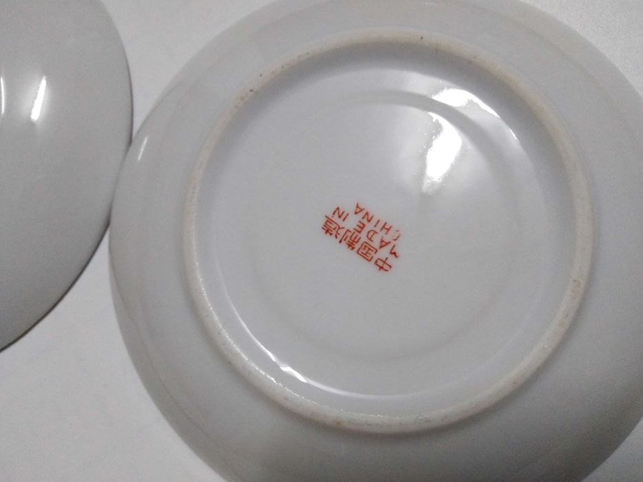 Conjunto 6 Chávenas + 6 Pires de Café "Made in China"