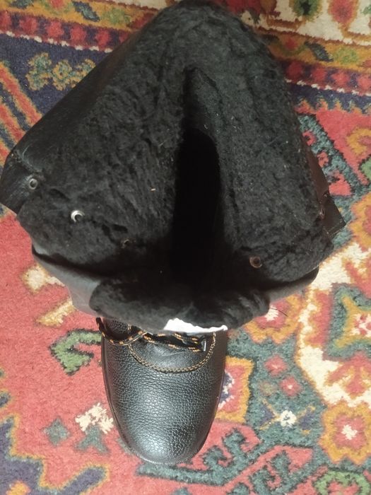 Спецвзуття зимове.