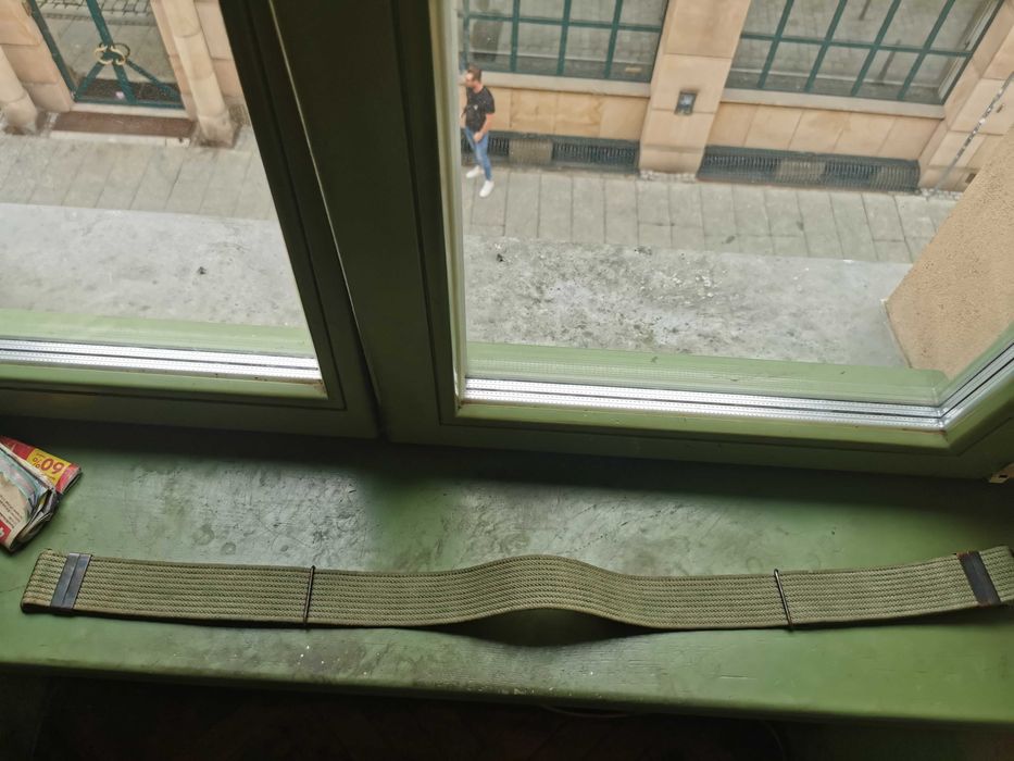 Sprzedam pas wojskowy z PRL