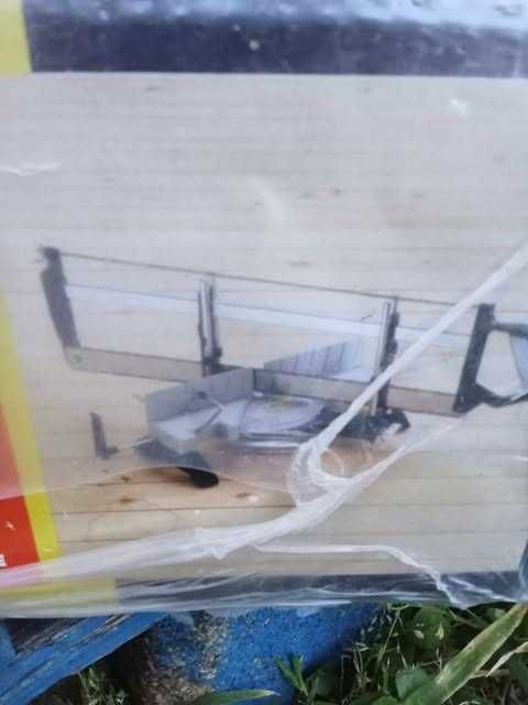 Serra de Esquadrias Manual Nova