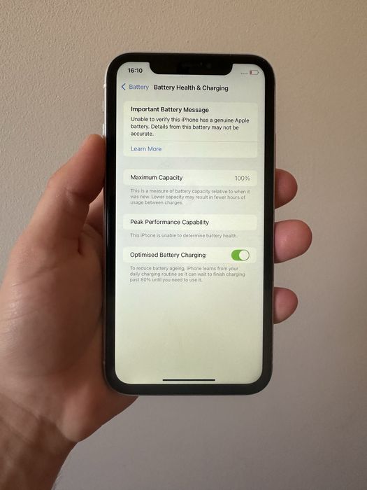 iPhone XR 64gb com bateria 100%