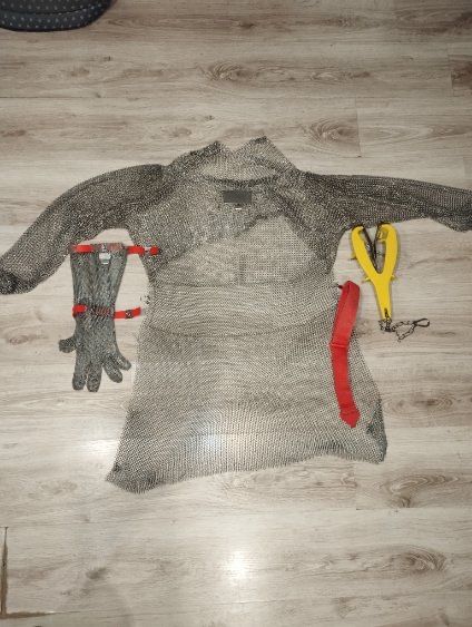 Kolczuga, rekawice kliklak sprzedam w komplecie