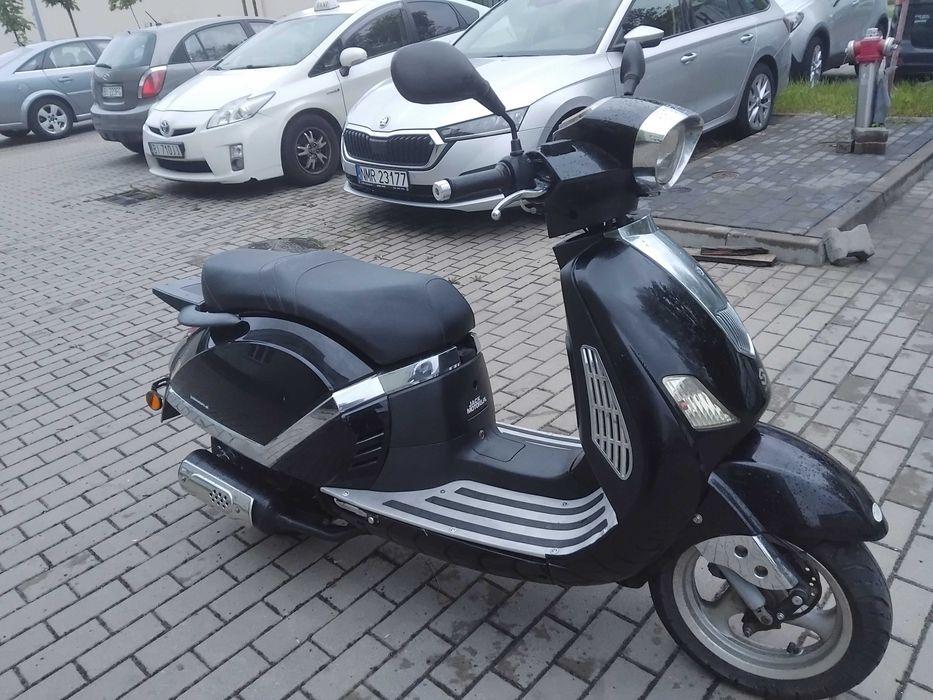 Skuter 125cc uszkodzony