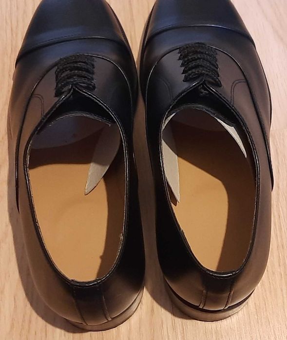 Sapatos de Polimento & Sapatos de Verniz nº39 NOVOS