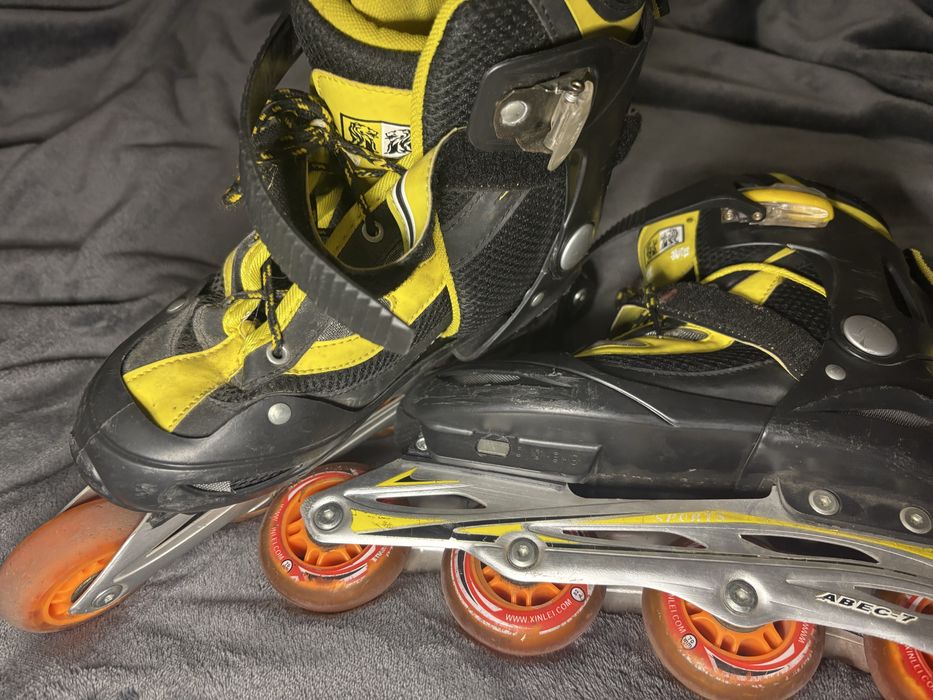 ПРОДАМ! Ролики, скакалку, резинку для спорта и коврик для спорта